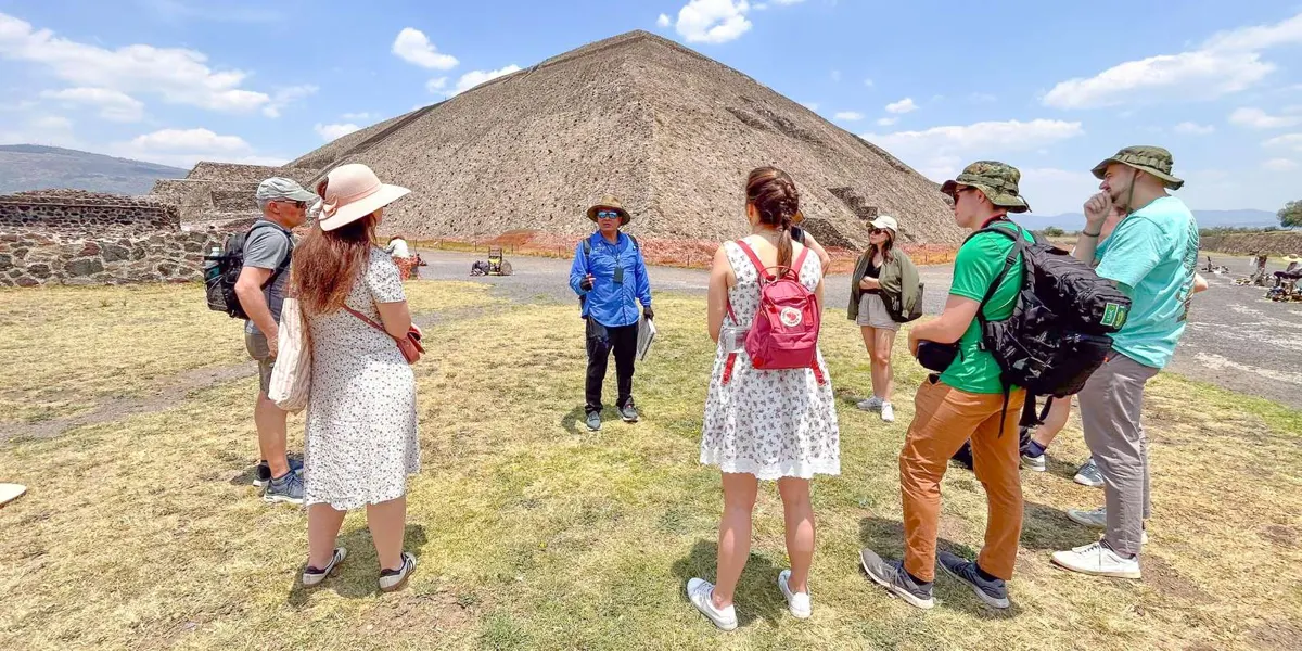 Teotihuacan, Guadalupe & Tlatelolco Tour